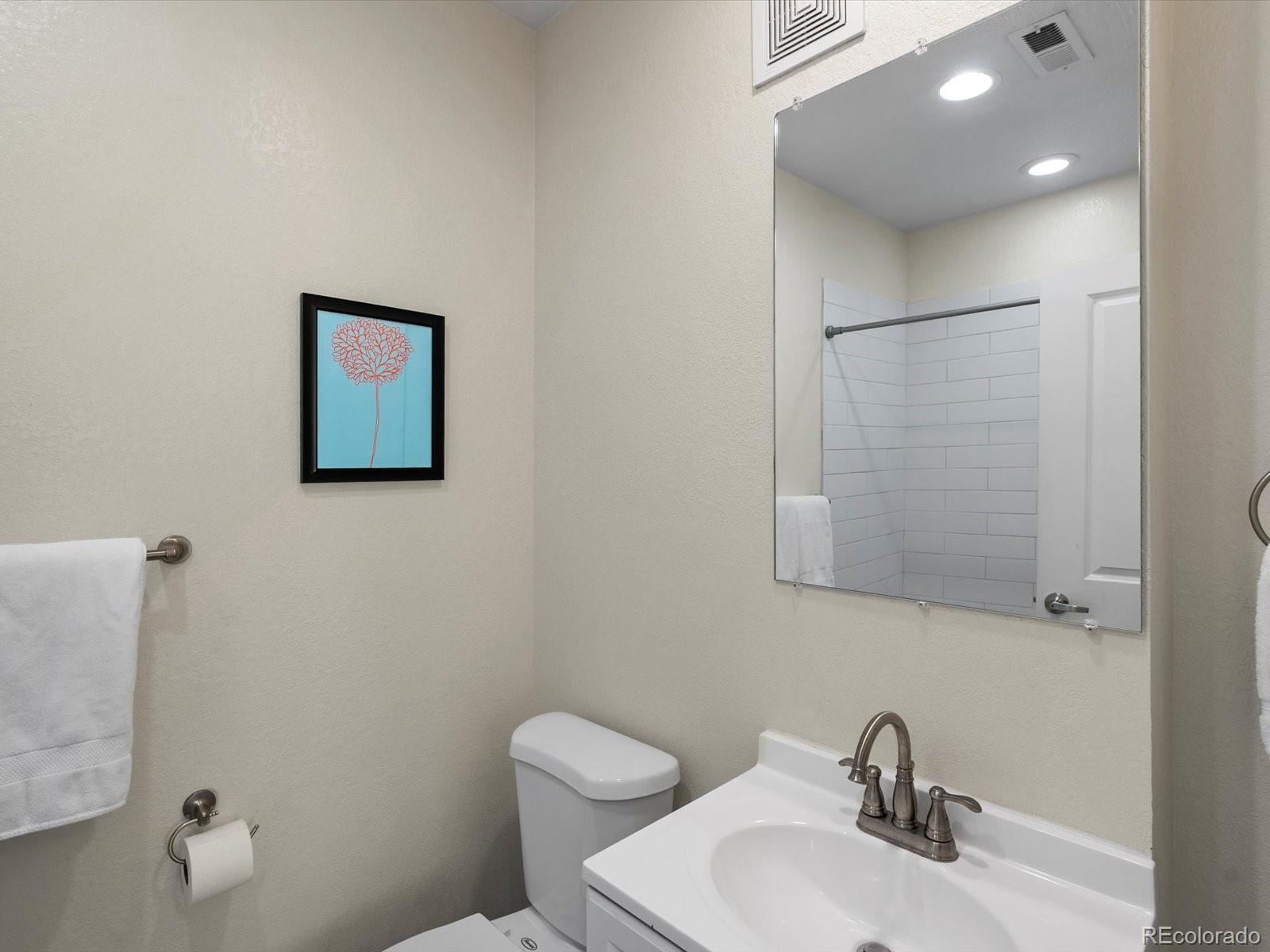 1939 Eaton Street Lakewood CO 80214