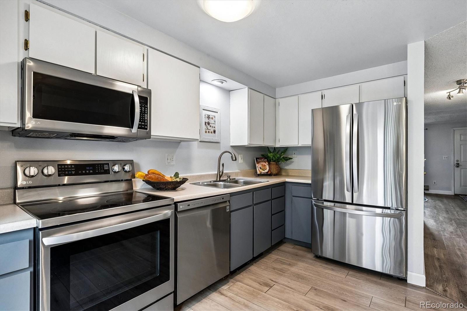 6906 W 48th Avenue Wheat Ridge CO 80033