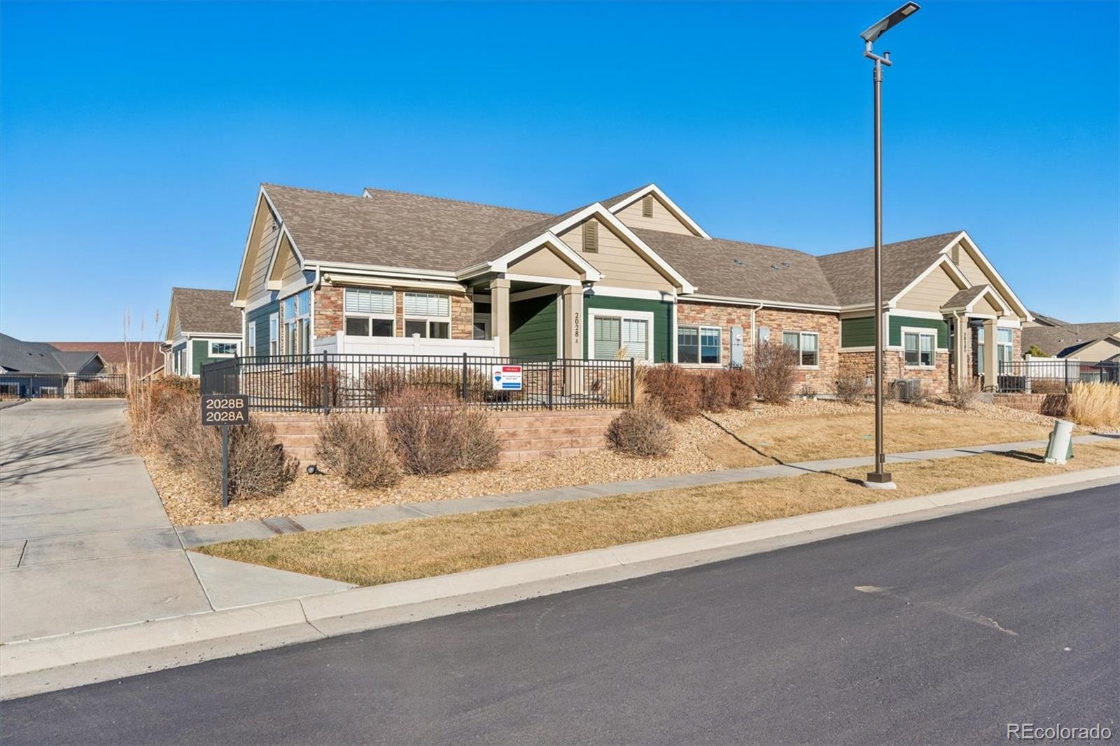 2028 S Flanders Way Aurora CO 80013