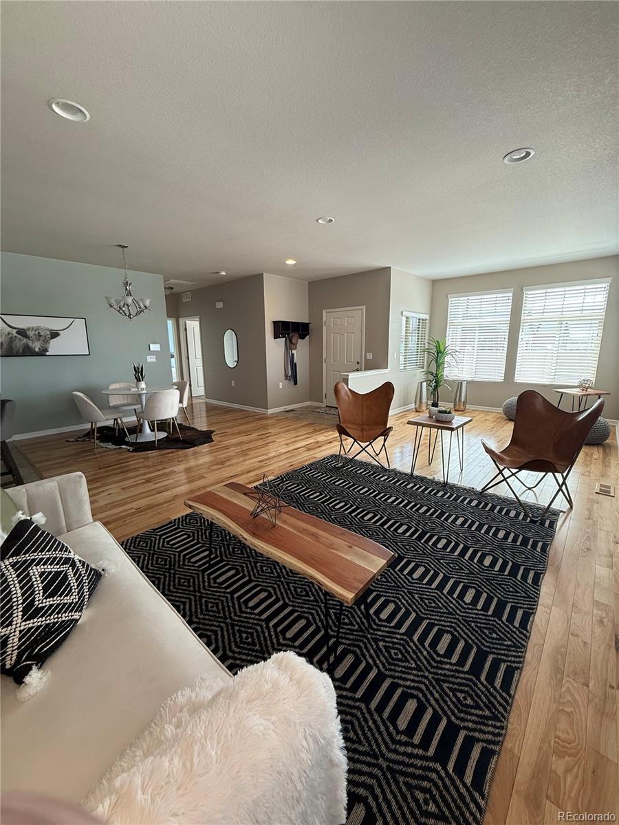 2028 S Flanders Way Aurora CO 80013