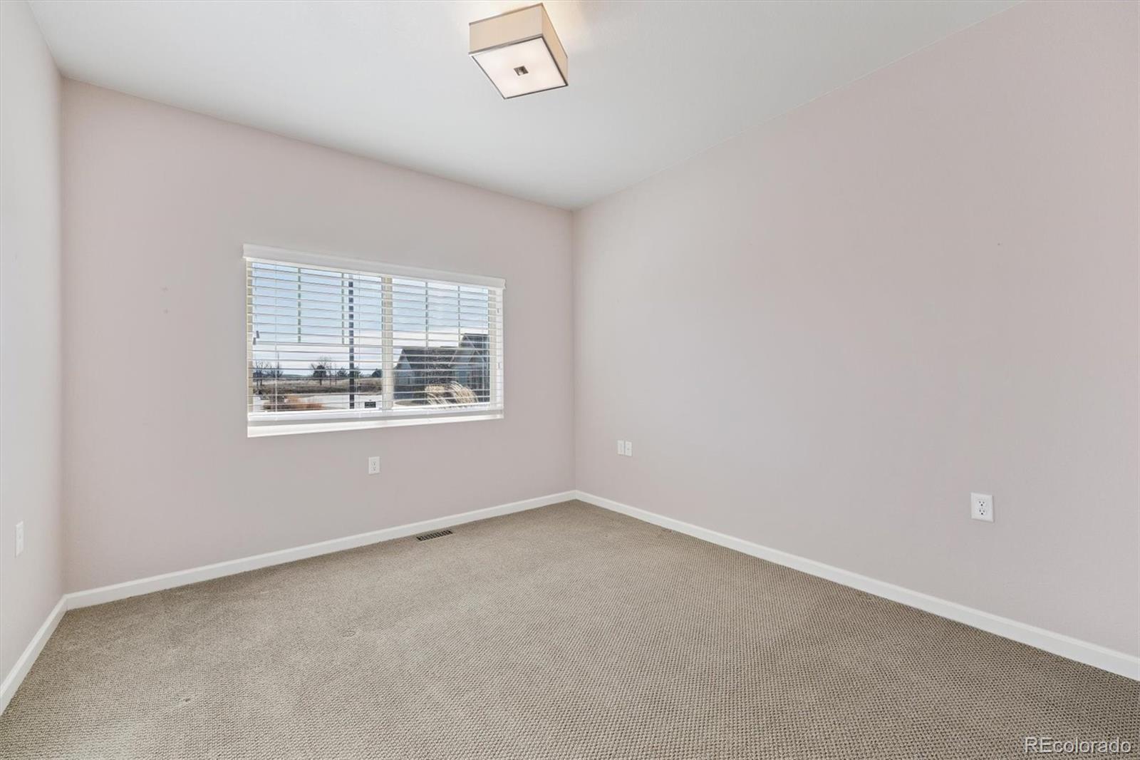 2028 S Flanders Way Aurora CO 80013