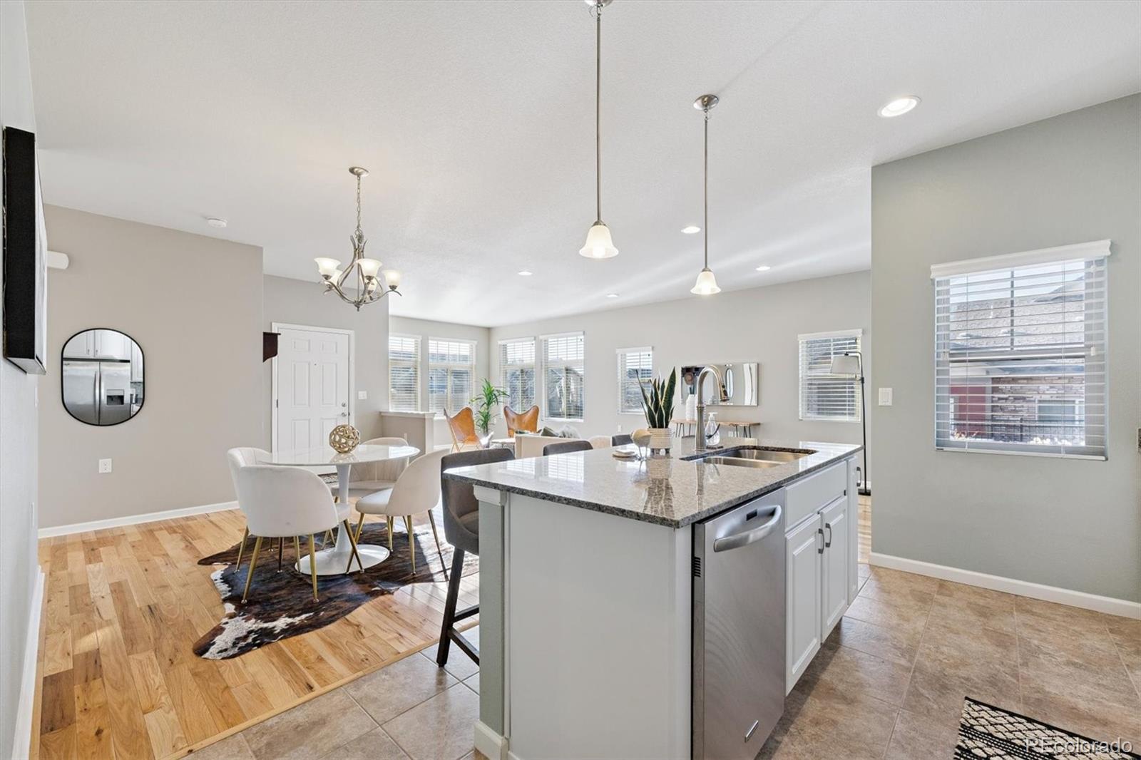 2028 S Flanders Way Aurora CO 80013