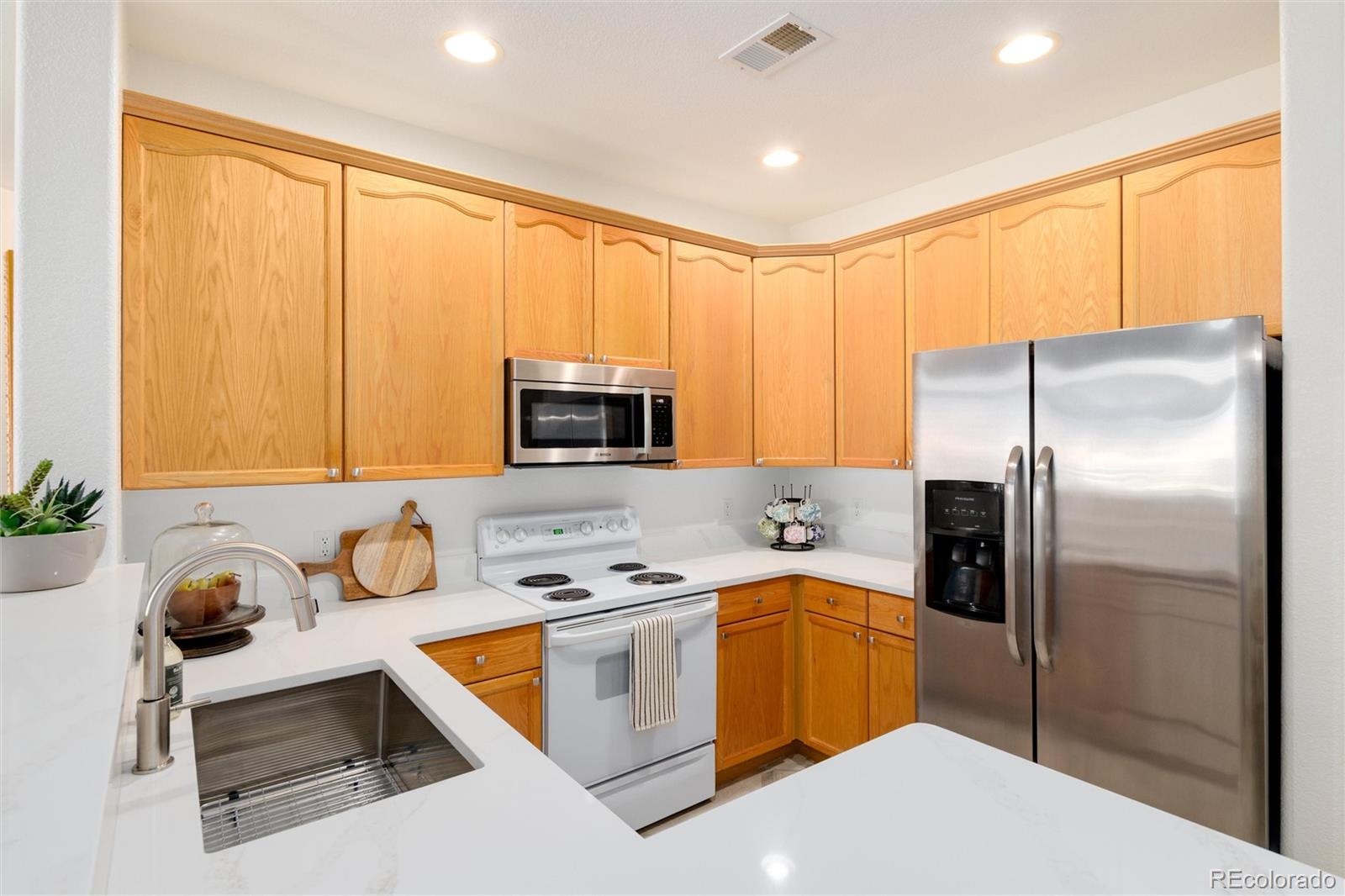9568 W San Juan Circle Littleton CO 80128