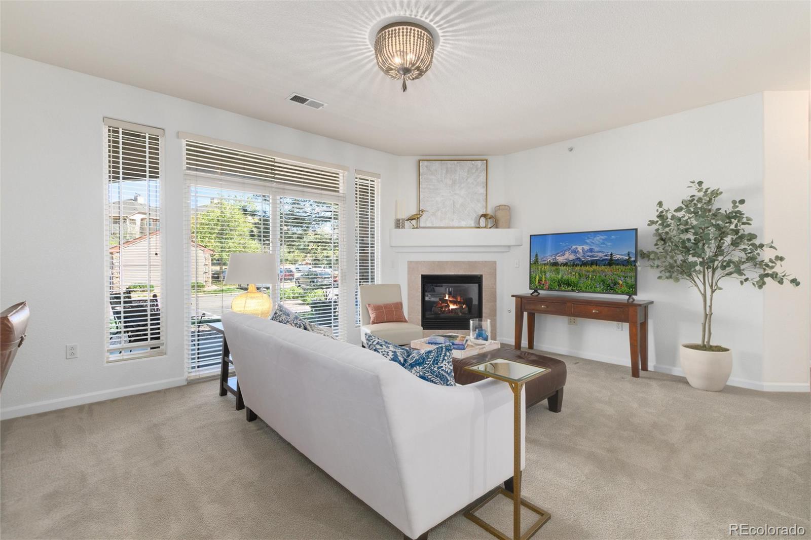 9568 W San Juan Circle Littleton CO 80128