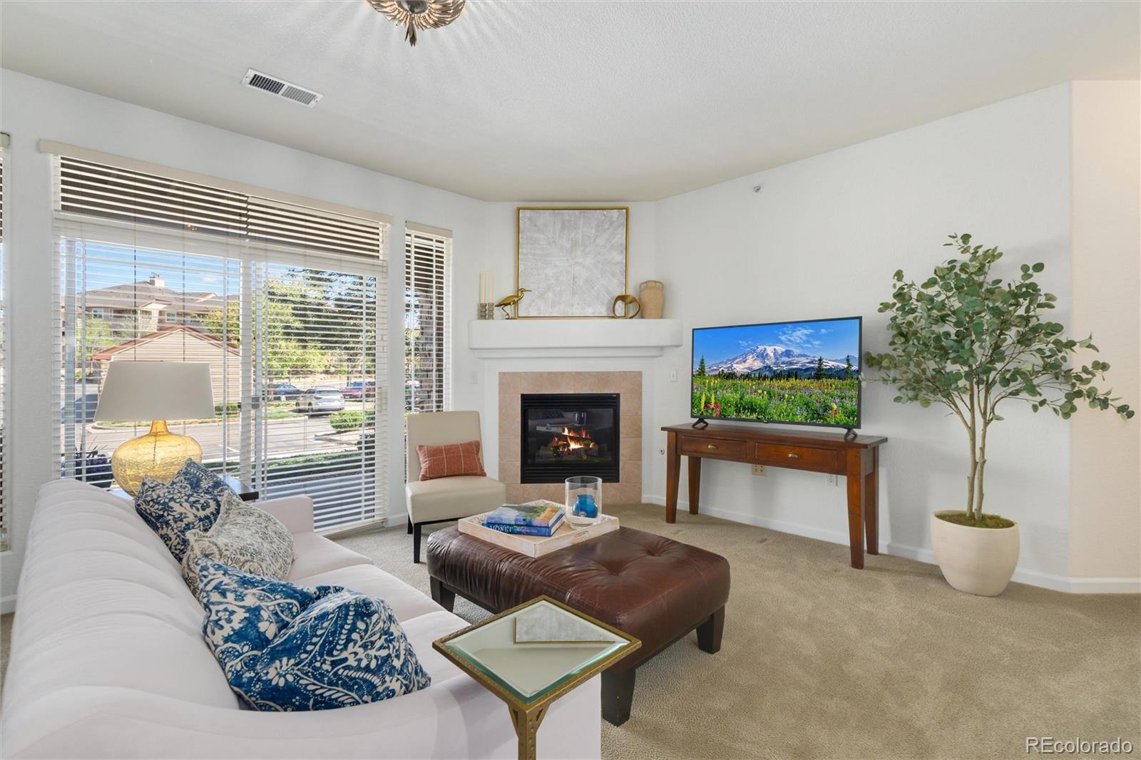 9568 W San Juan Circle Littleton CO 80128