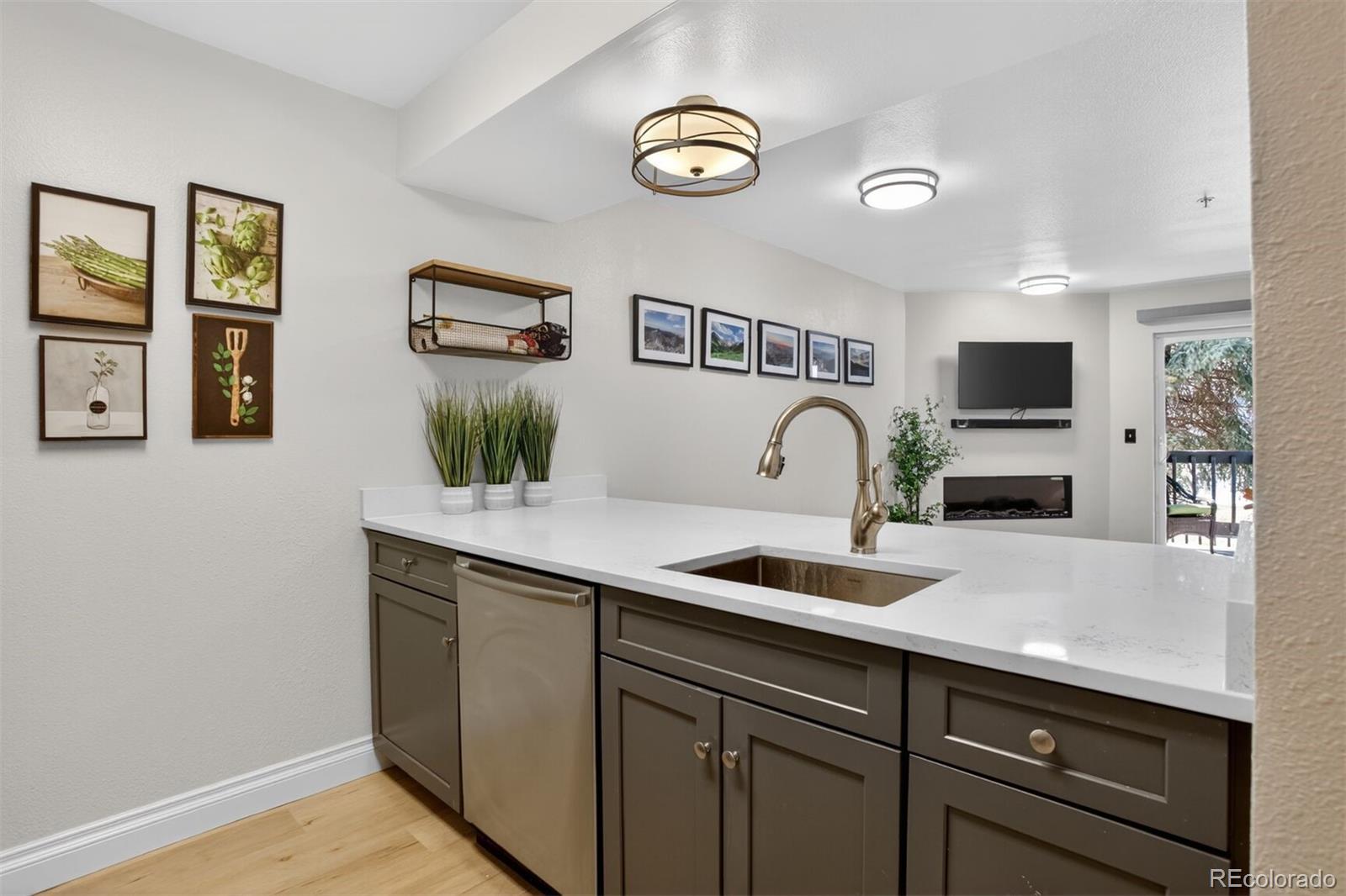 2727 Folsom Street Boulder CO 80304