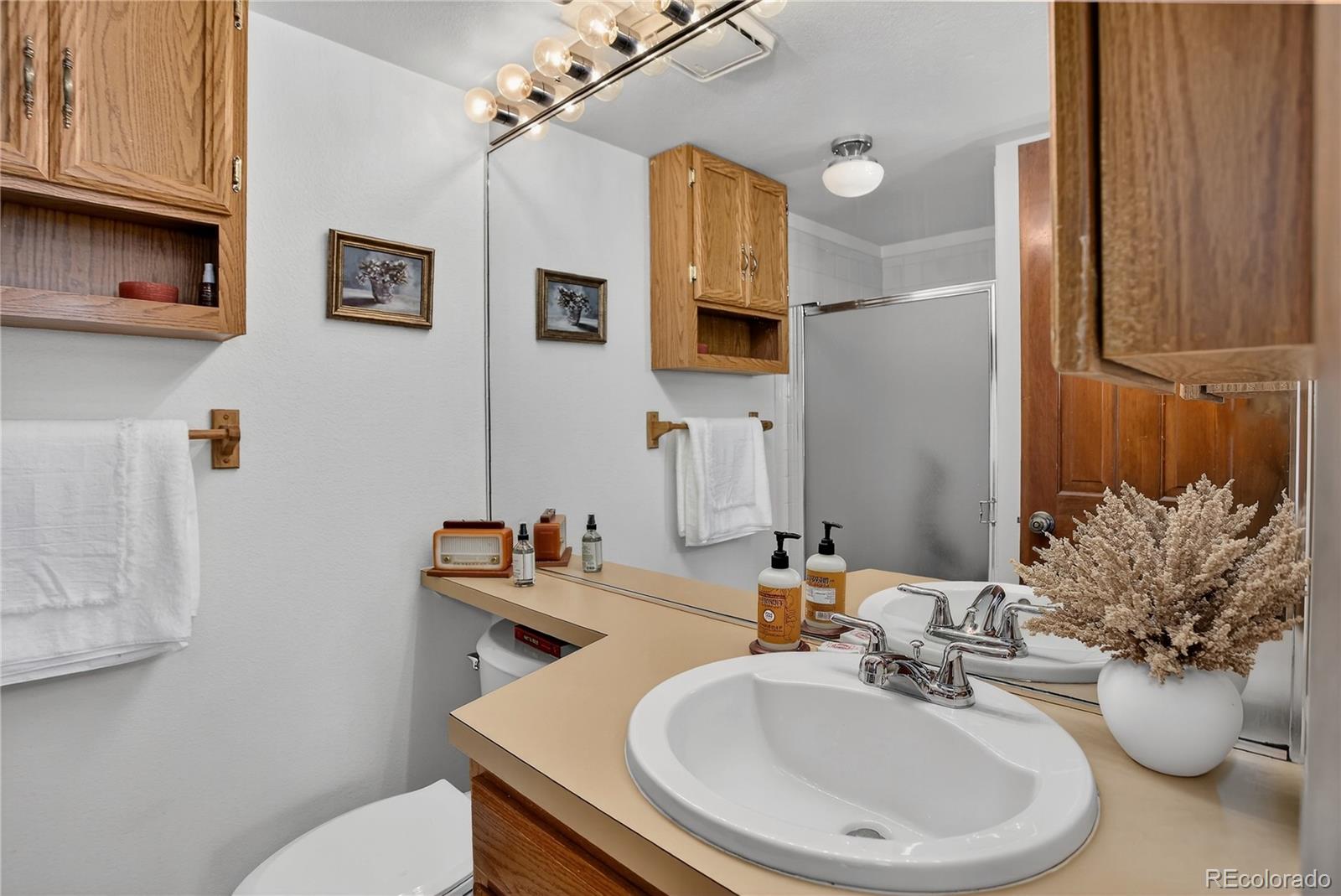 2082 S Helena Street Aurora CO 80013