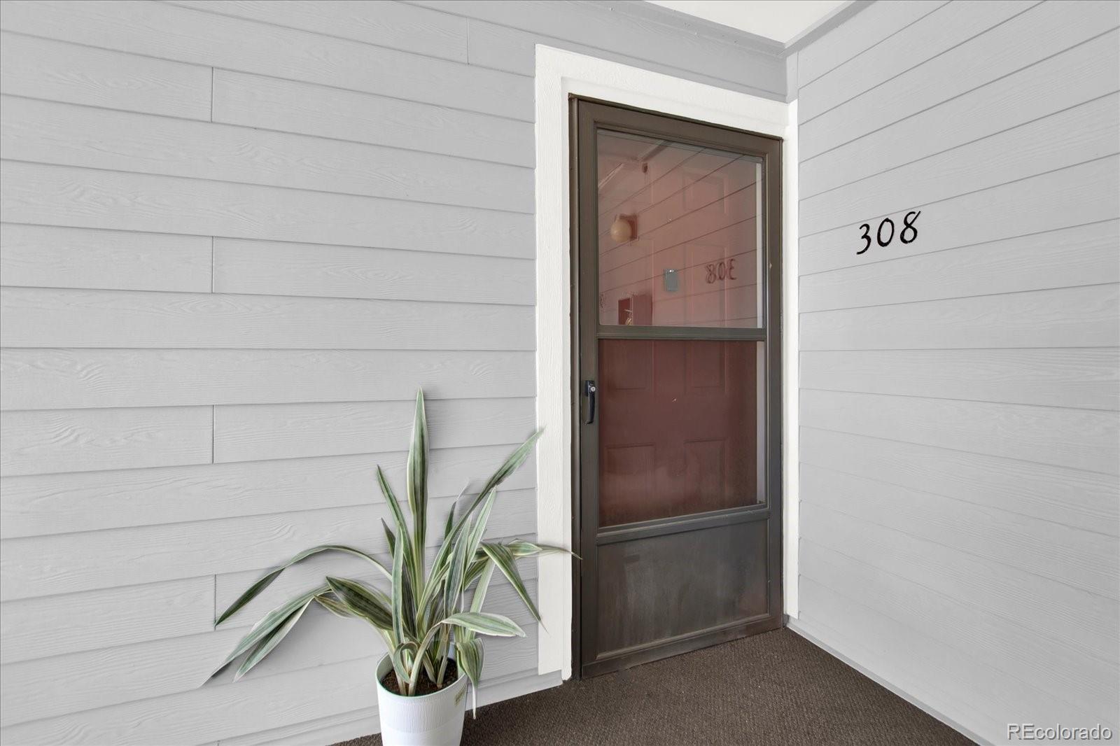 Denver CO, 7395 E Eastman Avenue, Unit 308