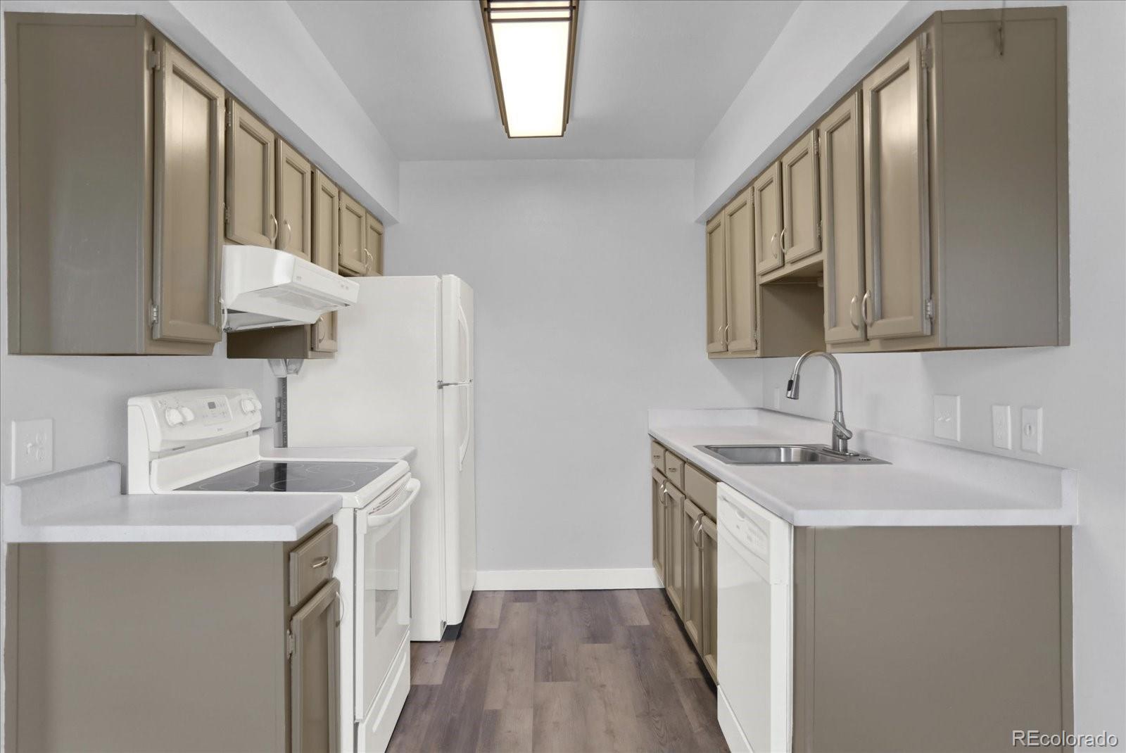 7395 E Eastman Avenue Denver CO 80231