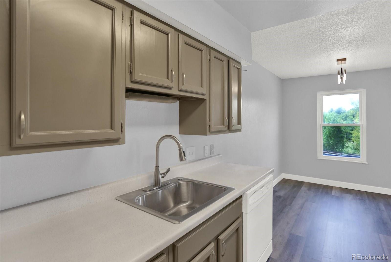 7395 E Eastman Avenue Denver CO 80231