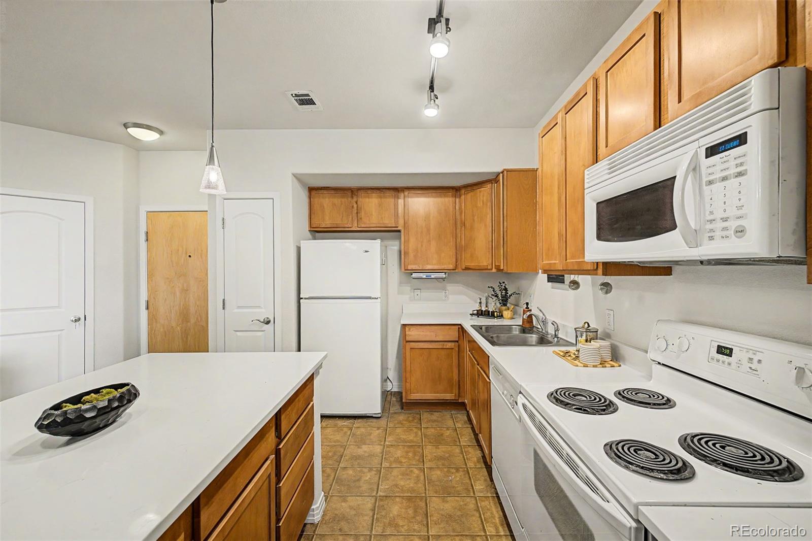 10184 Park Meadows Drive Lone Tree CO 80124