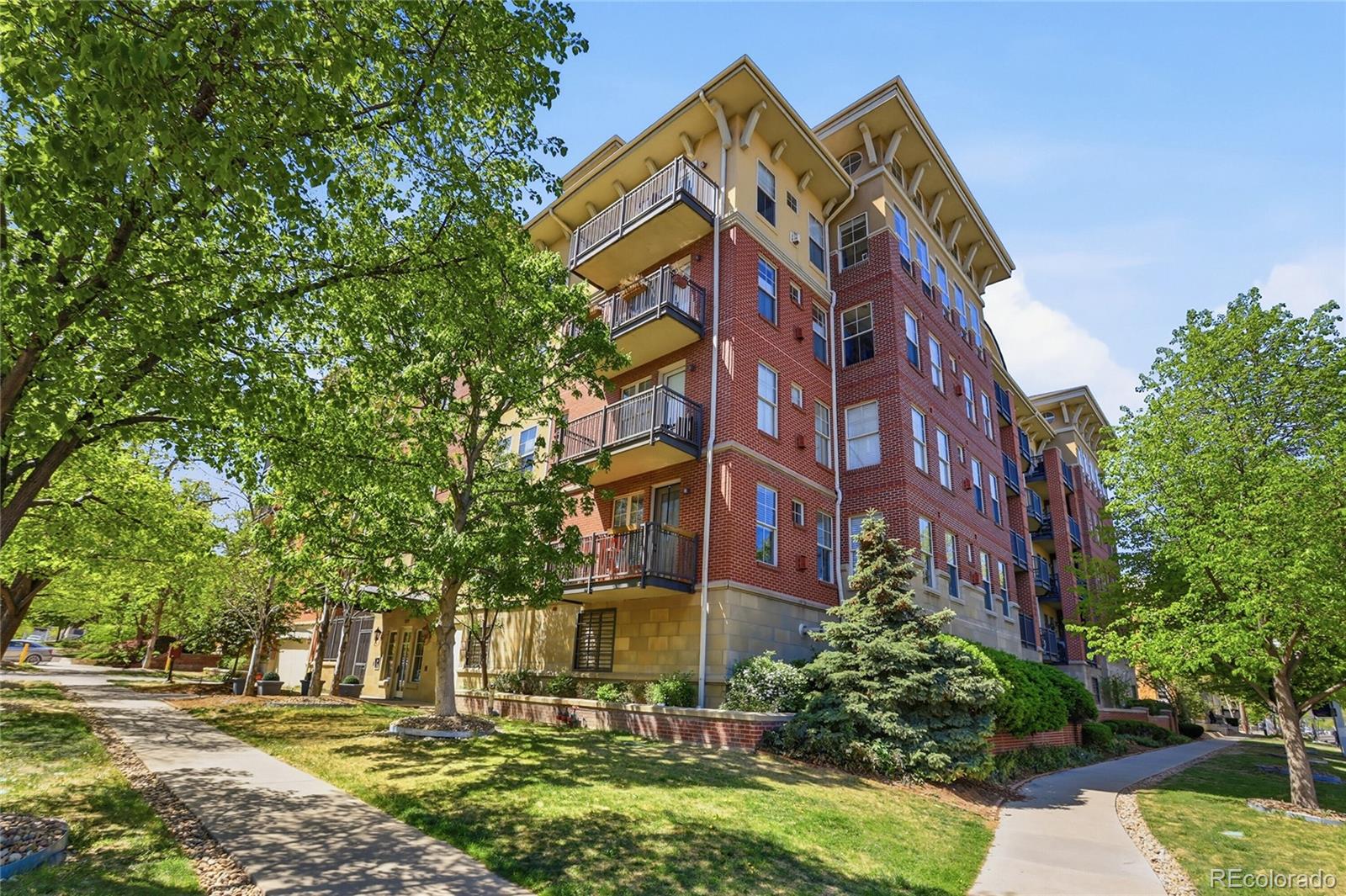 1699 N Downing Street Denver CO 80218