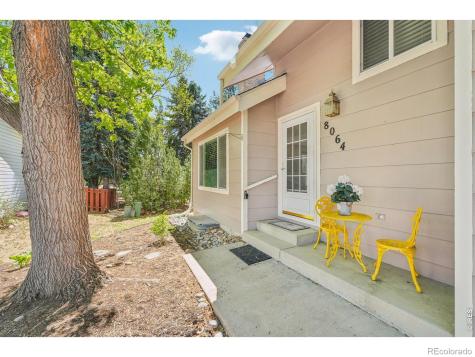 8064 Meadowdale Square Niwot CO 80503