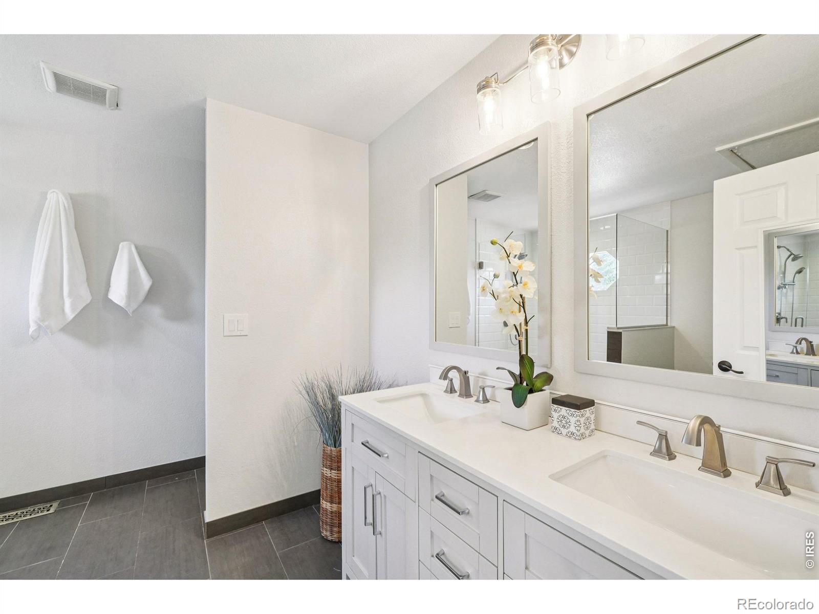 8064 Meadowdale Square Niwot CO 80503