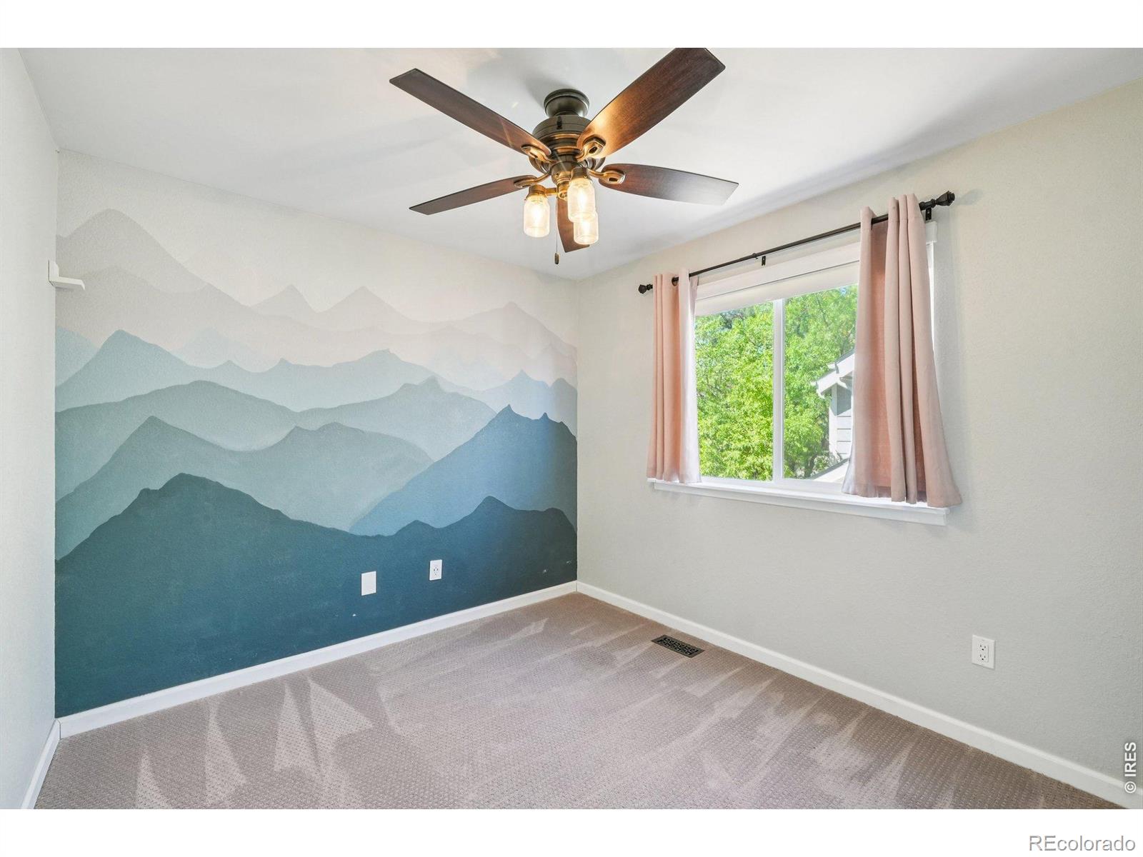 8064 Meadowdale Square Niwot CO 80503