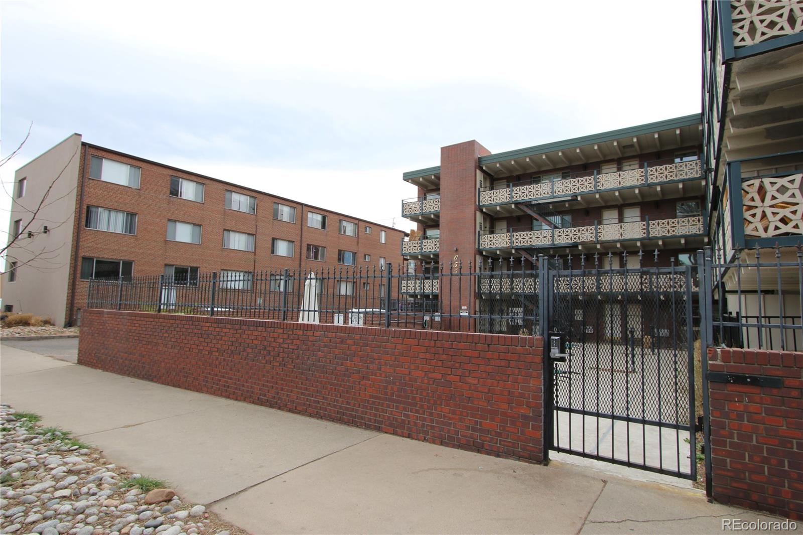 655 N Pearl Street Denver CO 80203