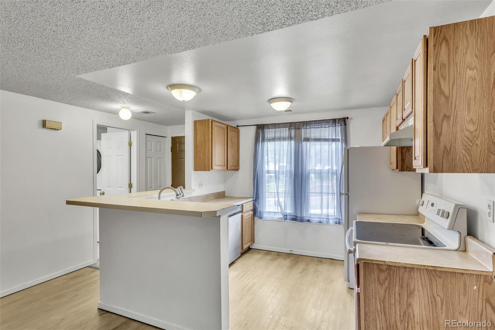 1545 S Ouray Circle Aurora CO 80017