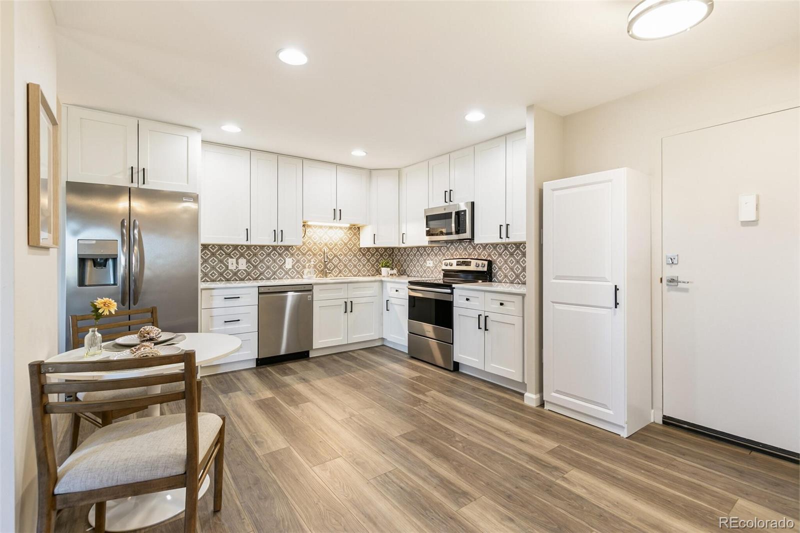 690 S Alton Way Denver CO 80247