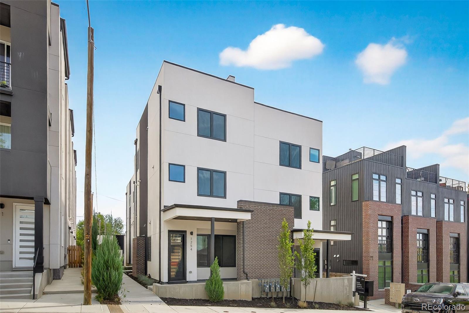 1258 Yates Street Denver CO 80204