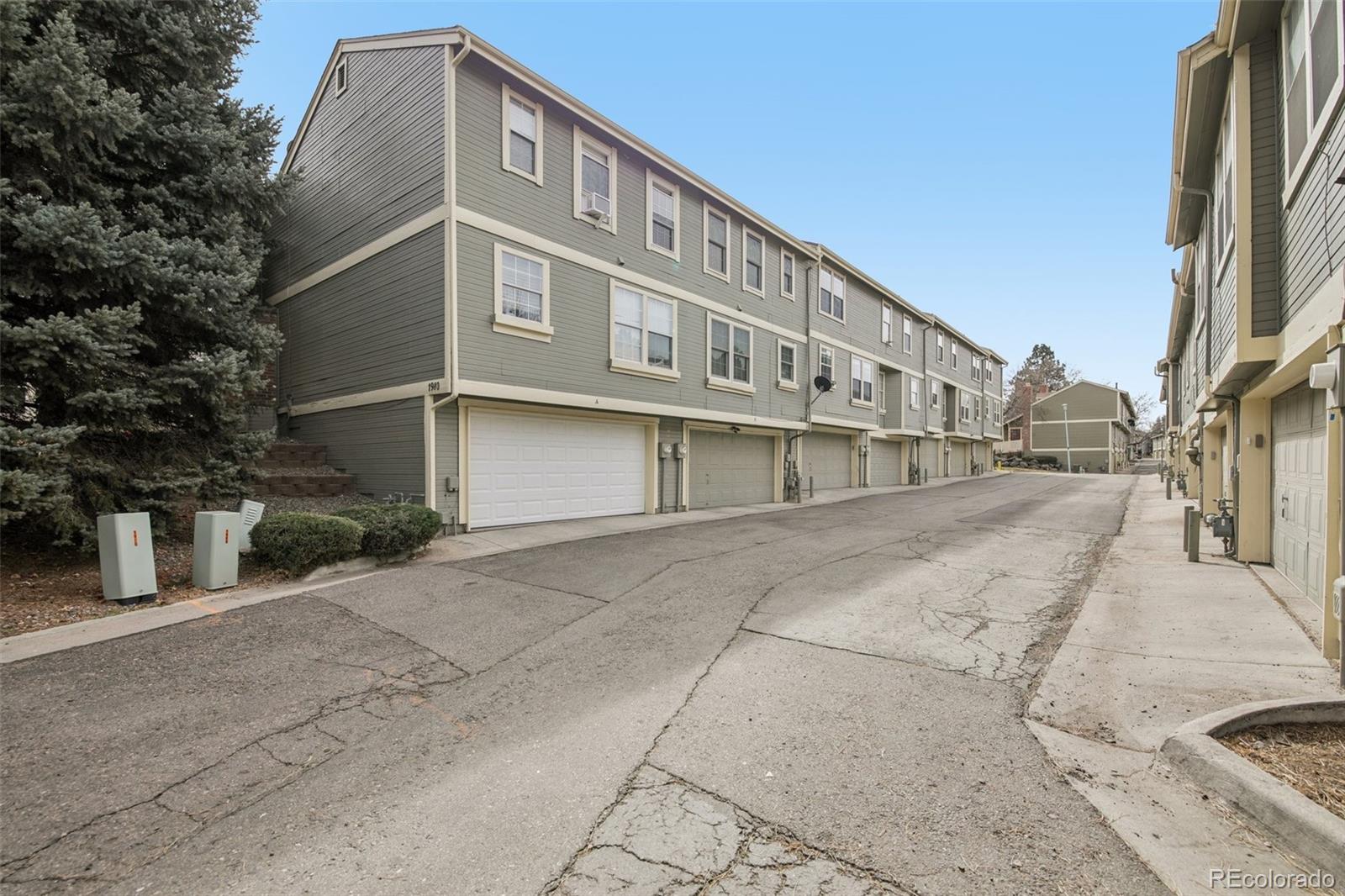 1980 S Hannibal Street Aurora CO 80013