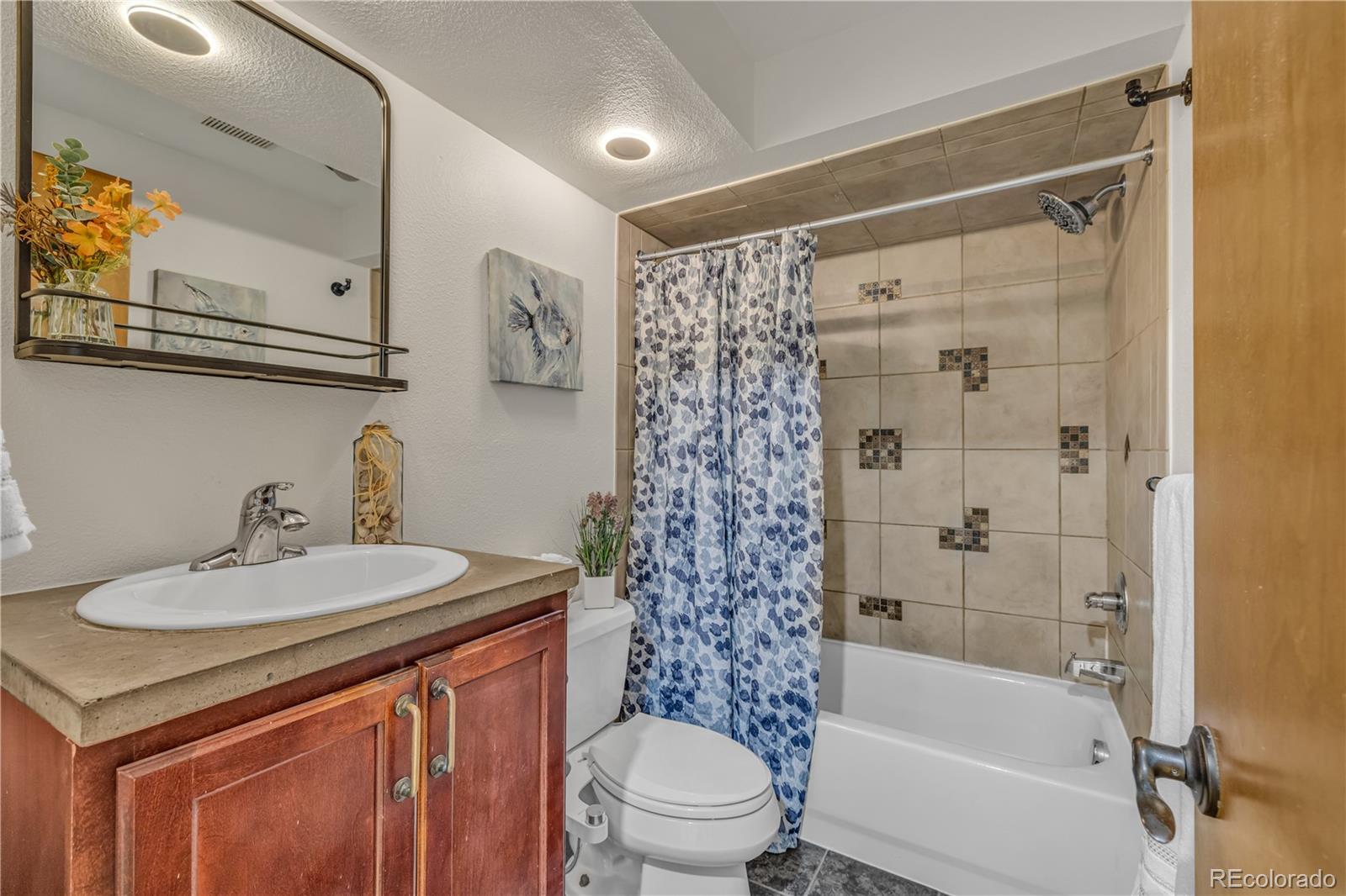 20 S Logan Street Denver CO 80209