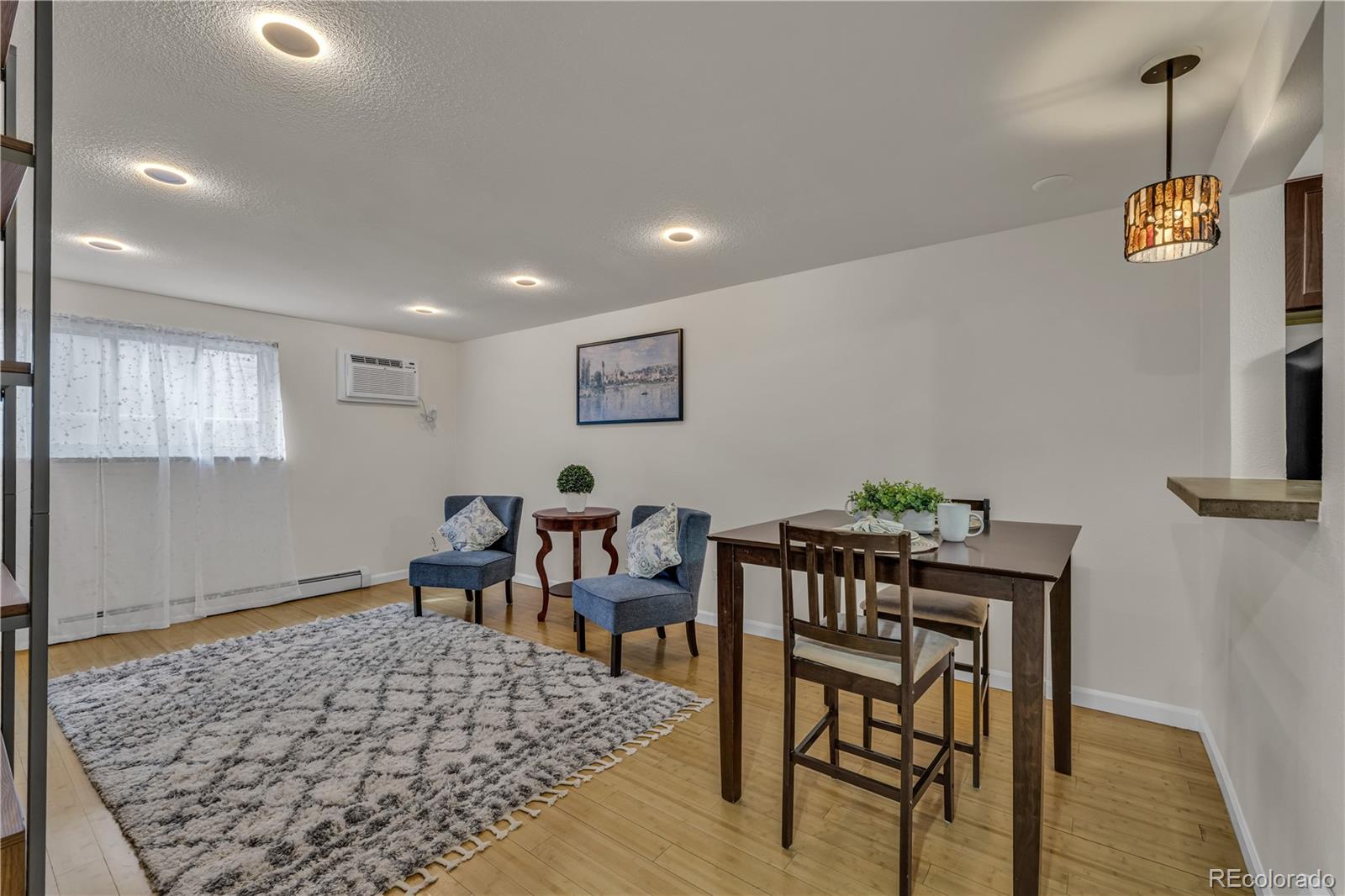 20 S Logan Street Denver CO 80209