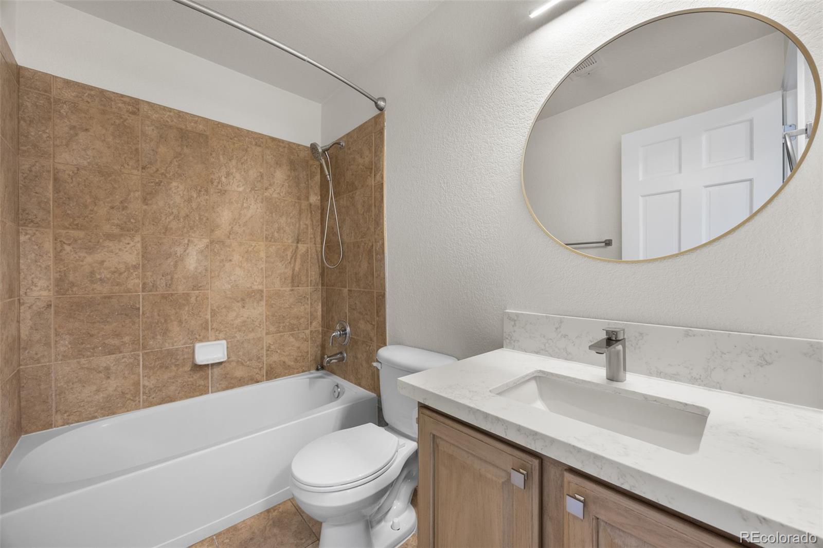 9881 E Carolina Place Aurora CO 80247