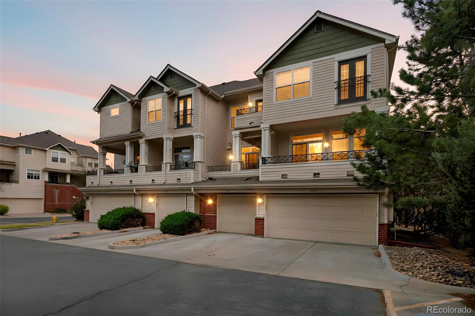 9881 E Carolina Place Aurora CO 80247