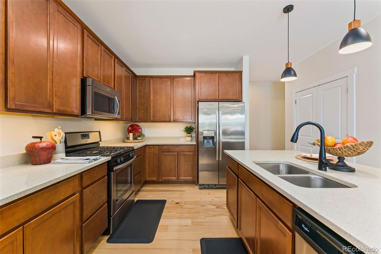 671 Robert Street Longmont CO 80503