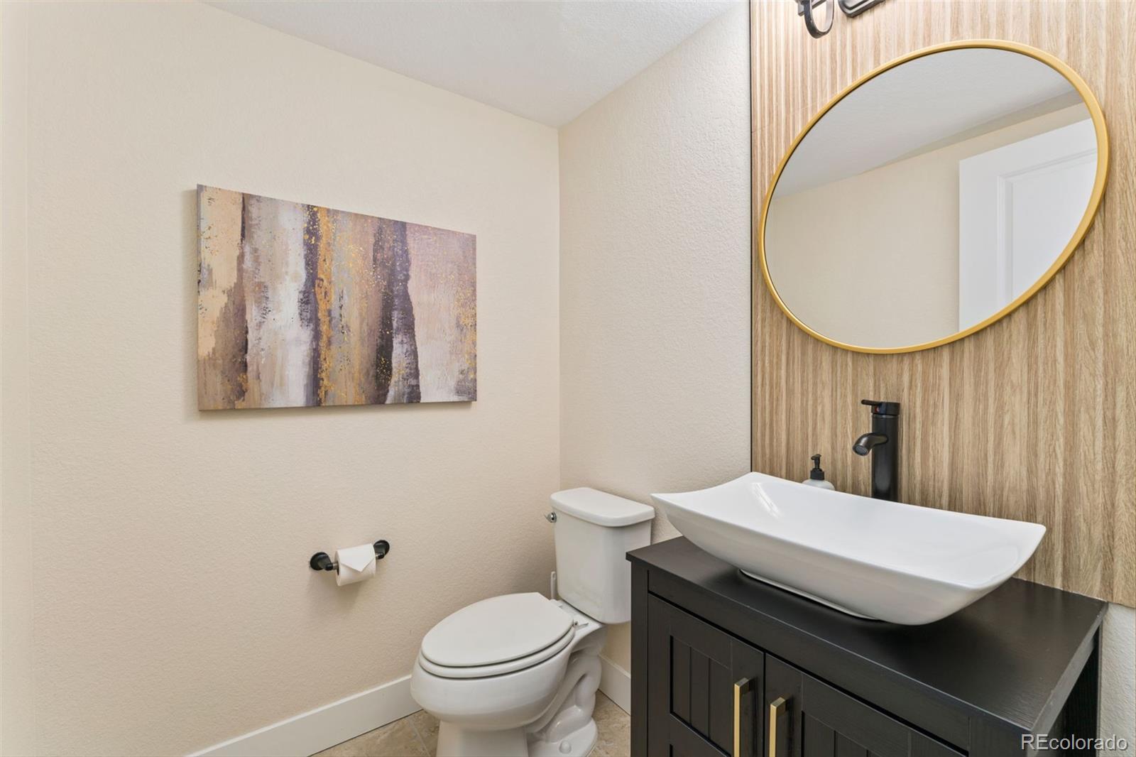 671 Robert Street Longmont CO 80503