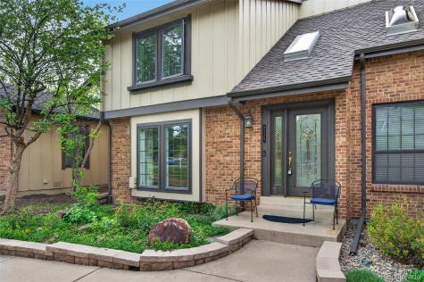8135 E Phillips Circle Centennial CO 80112