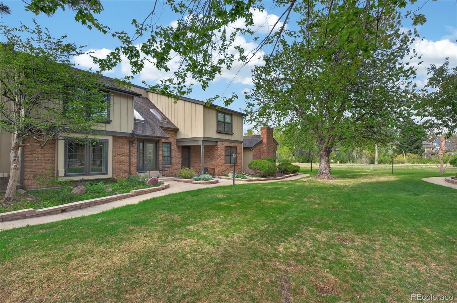 8135 E Phillips Circle Centennial CO 80112
