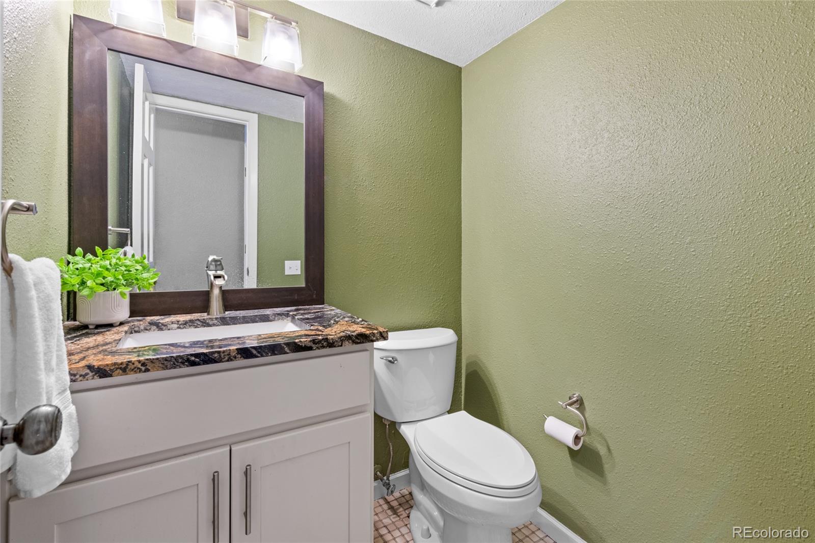 7765 S Curtice Drive Littleton CO 80120