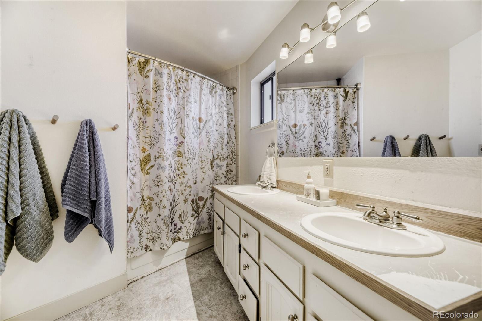 8100 W Quincy Avenue Littleton CO 80123