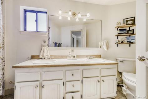 8100 W Quincy Avenue Littleton CO 80123