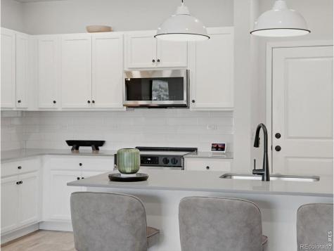 6717 4th Street Road Greeley CO 80634