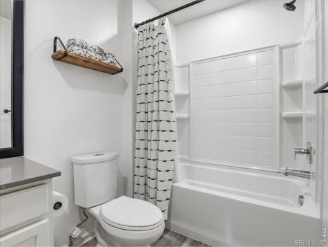 6717 4th Street Road Greeley CO 80634