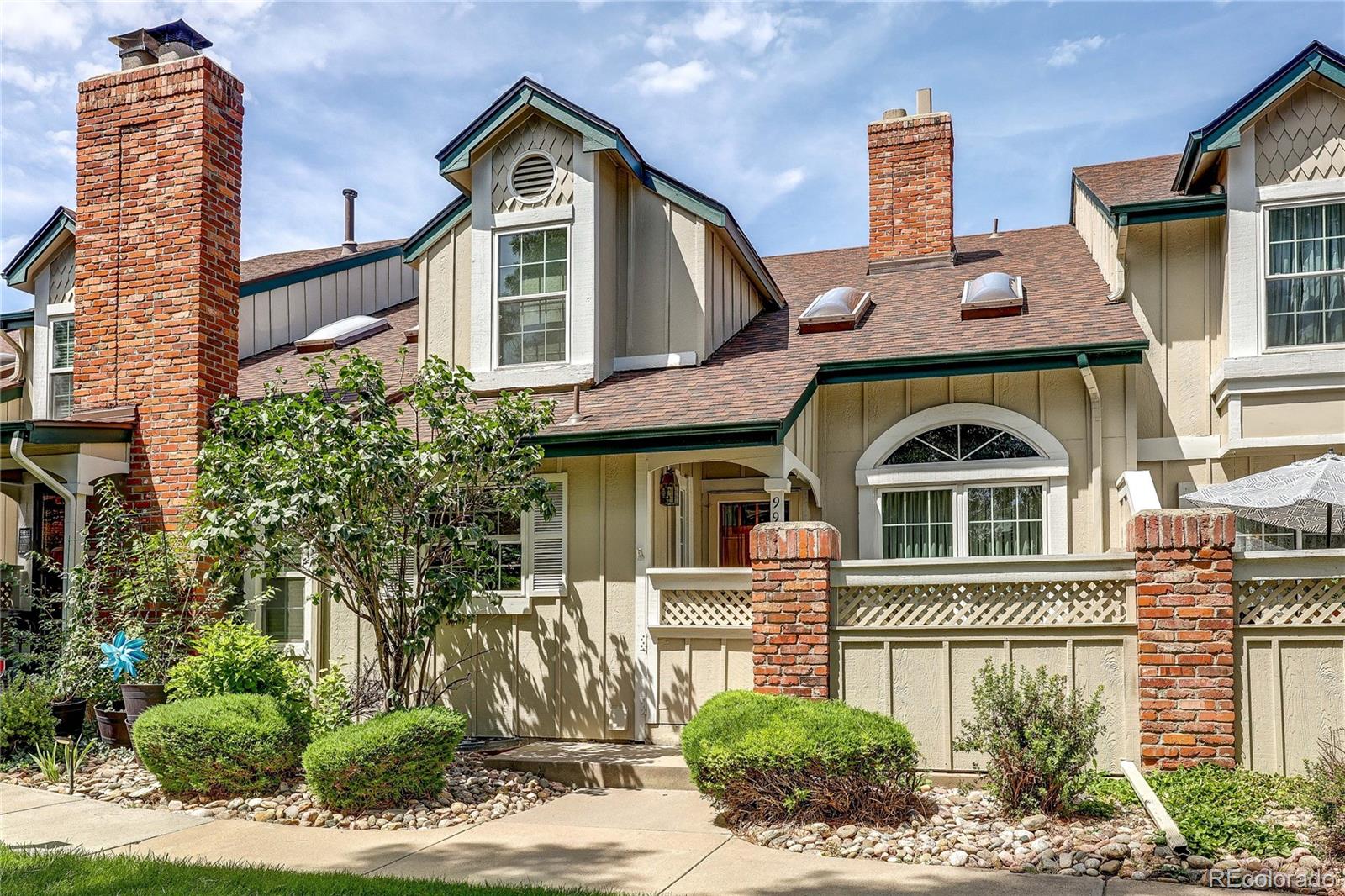 993 S Evanston Circle Aurora CO 80012