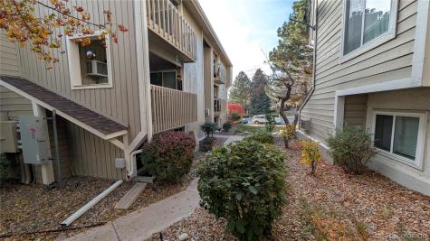 4062 S Atchison Way Aurora CO 80014