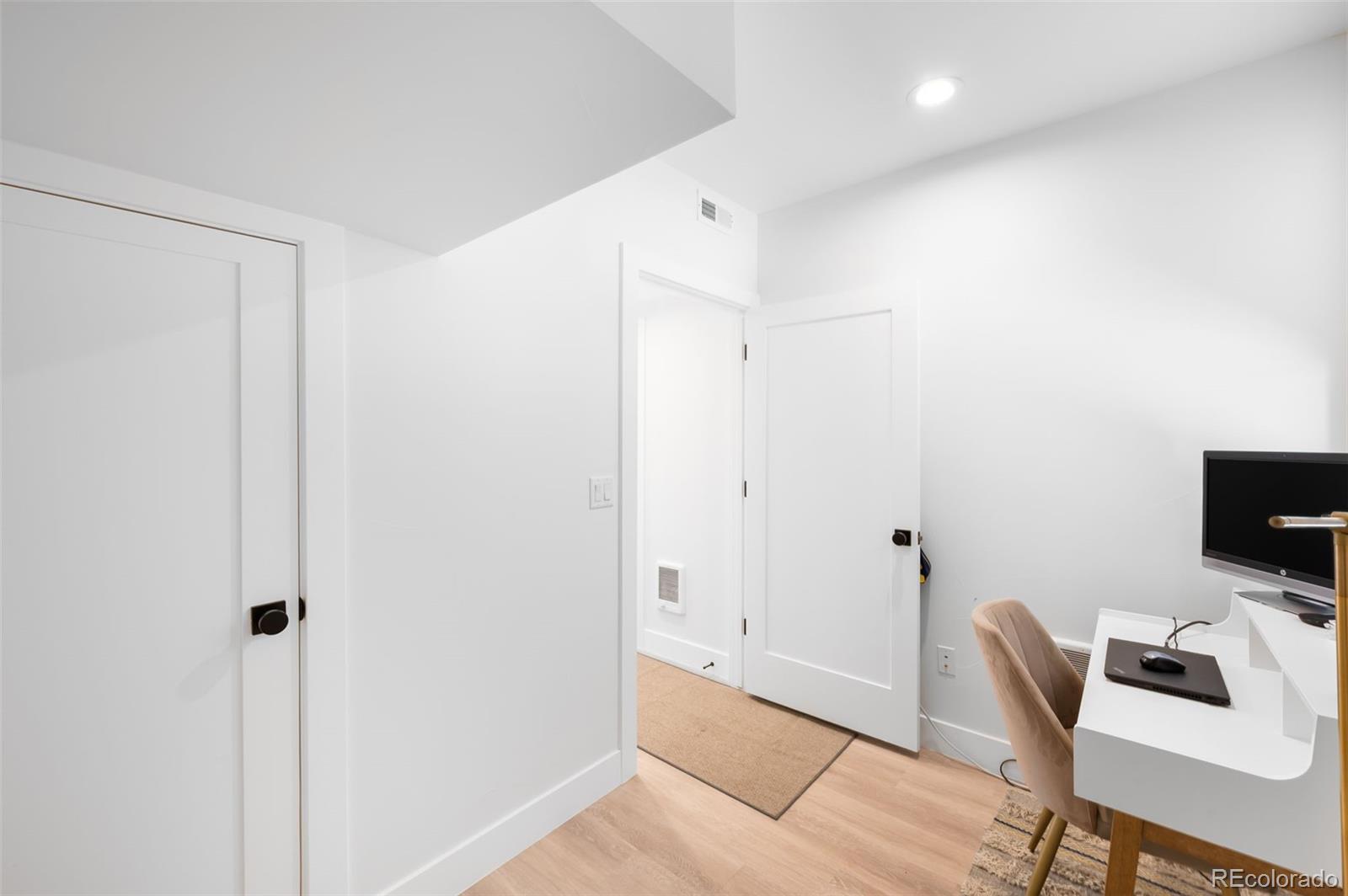2282 S Dexter Street Denver CO 80222