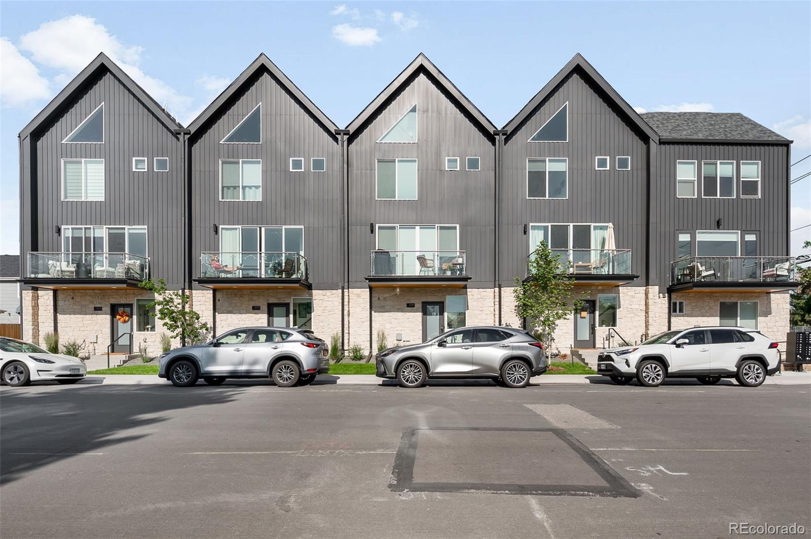 2282 S Dexter Street Denver CO 80222