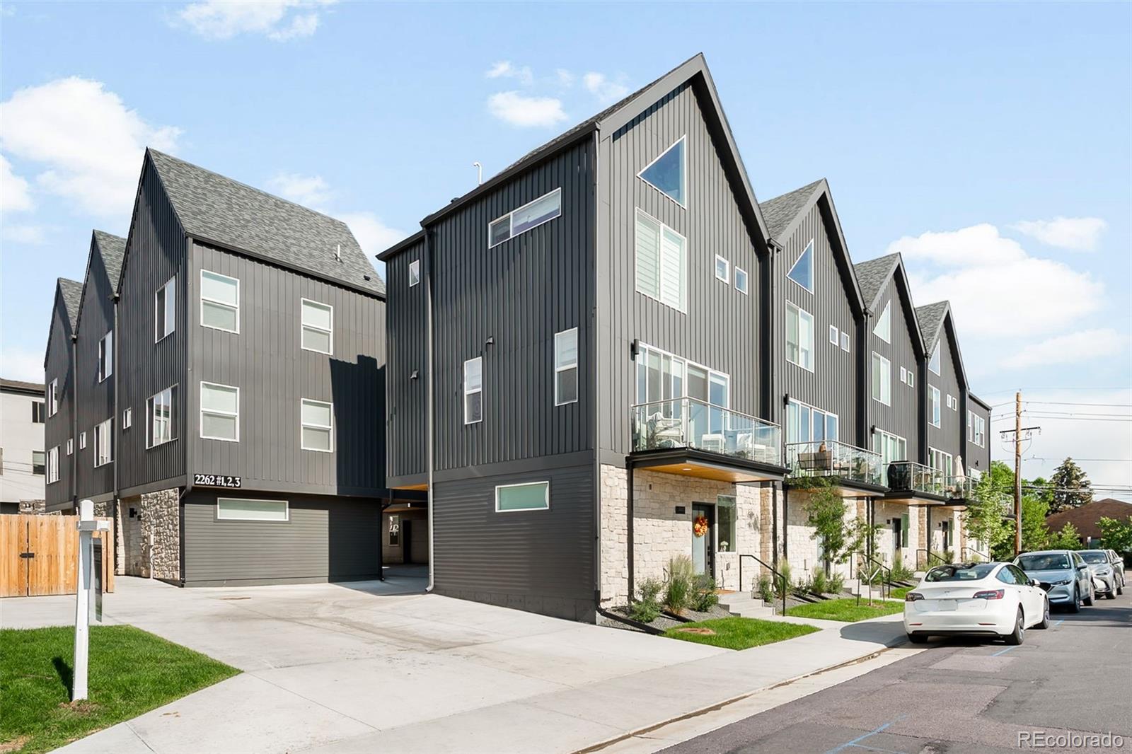 2282 S Dexter Street Denver CO 80222