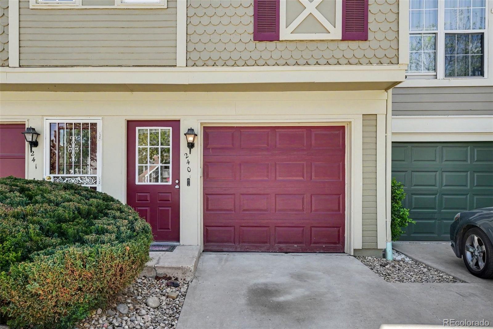 1811 S Quebec Way Denver CO 80231