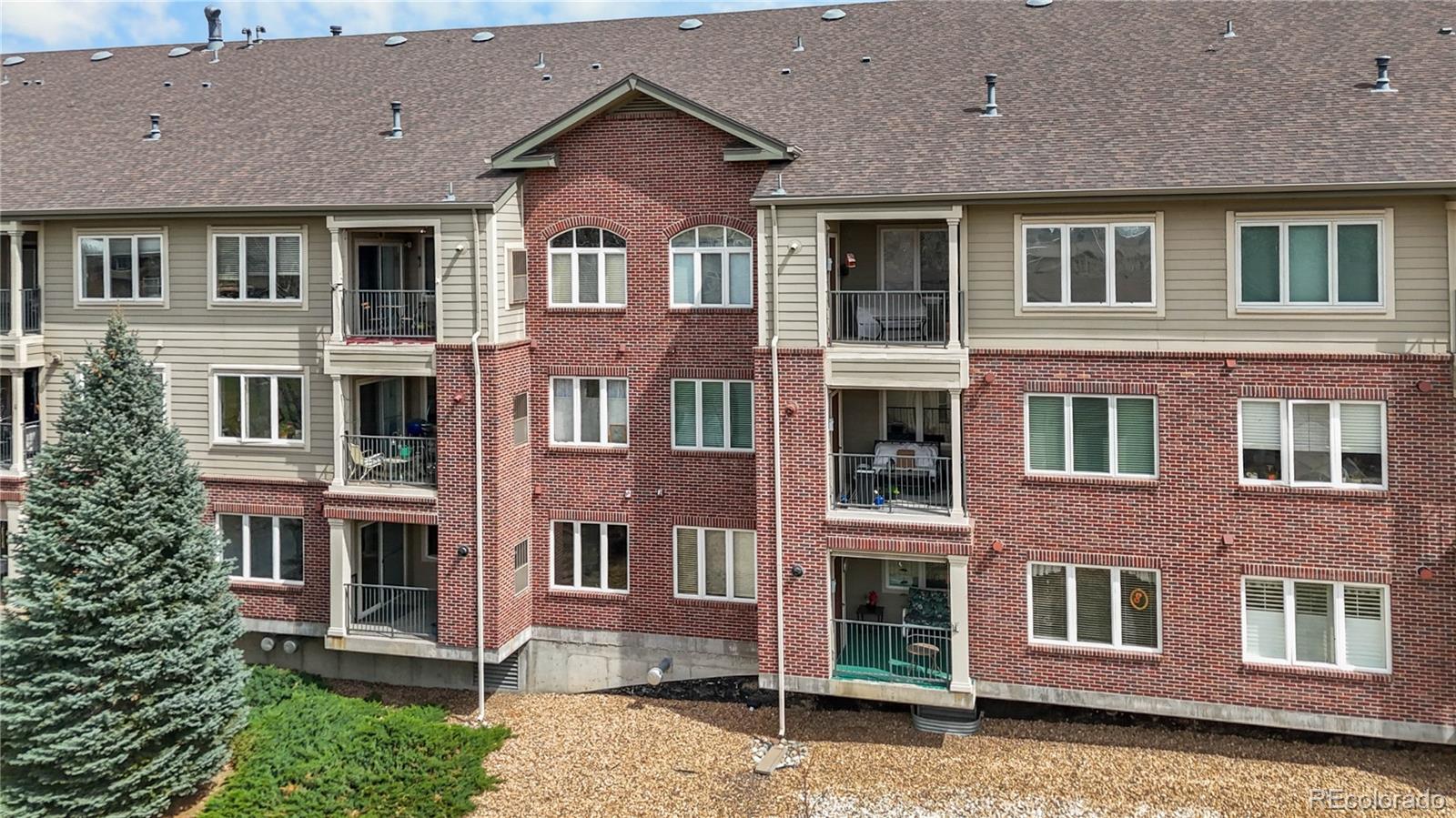 2894 W Riverwalk Circle Littleton CO 80123