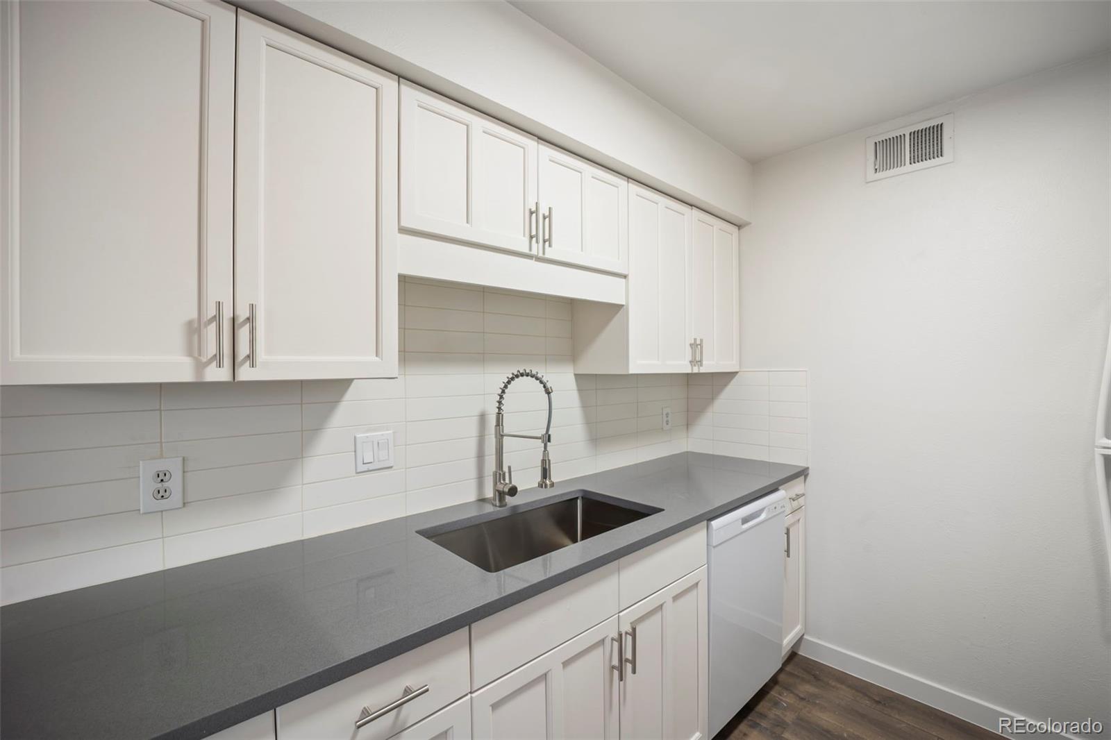 7665 E Eastman Avenue Denver CO 80231