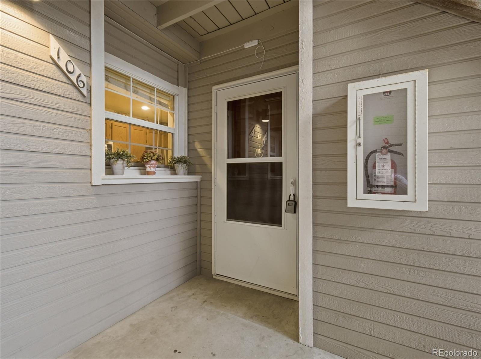 5705 W Atlantic Place Lakewood CO 80227
