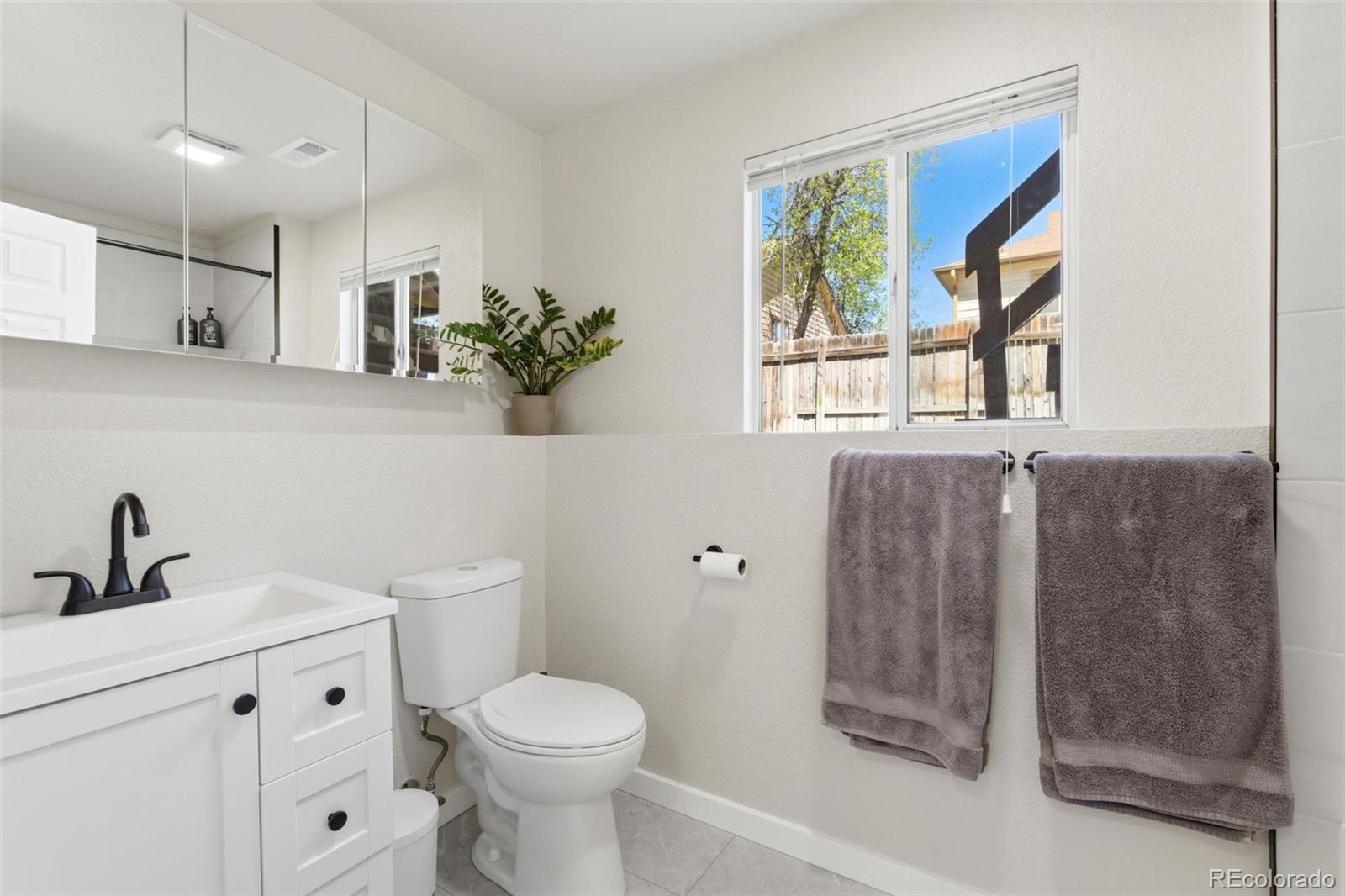 19083 E 16th Avenue Aurora CO 80011