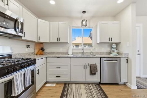 19083 E 16th Avenue Aurora CO 80011
