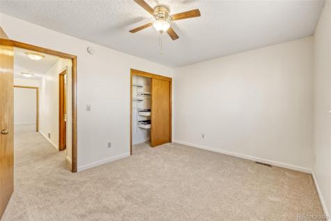 4927 S Eagle Circle Aurora CO 80015