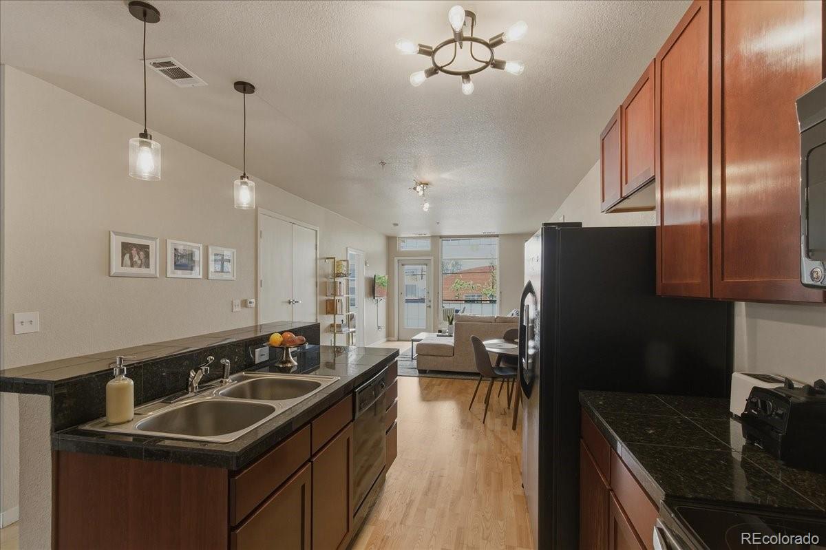 3101 Blake Street Denver CO 80205